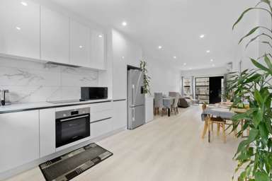 7/66 Clayburn Road_3