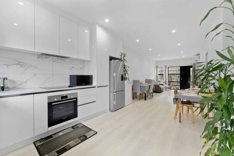 7/66 Clayburn Road Glen Eden_3