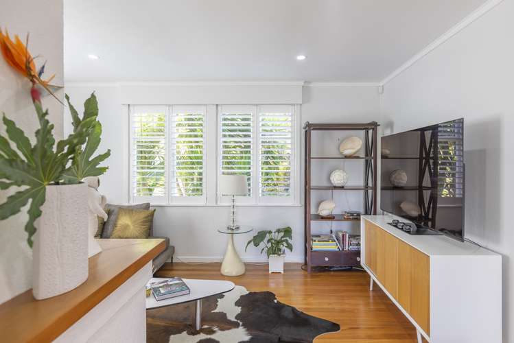 10 Renton Road Mount Albert_7