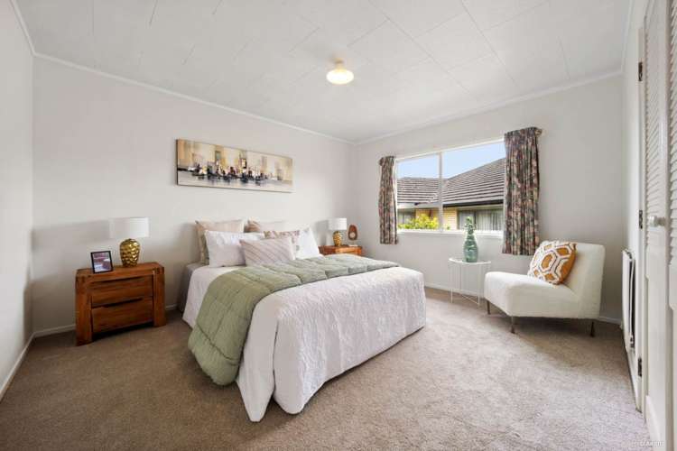 12 Glenhaven Place Te Atatu Peninsula_13