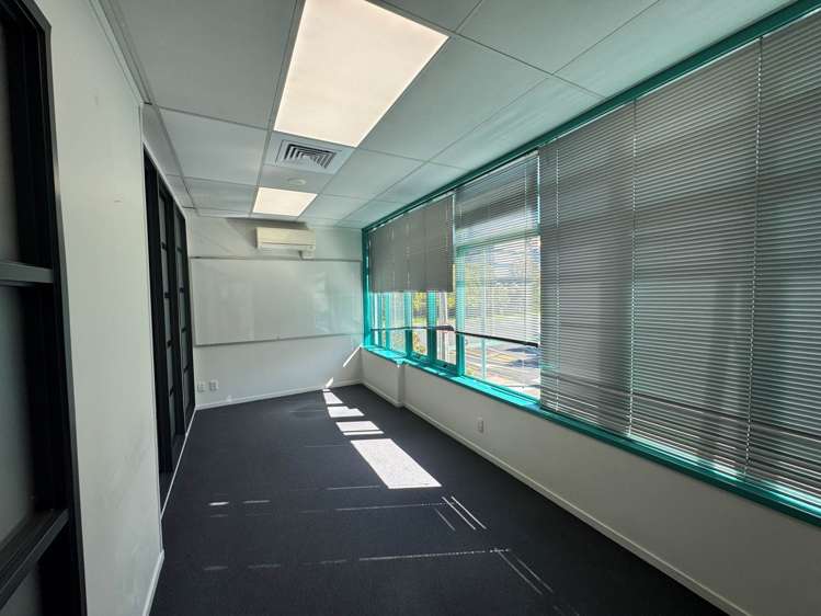 43 Taharoto Road Takapuna_5