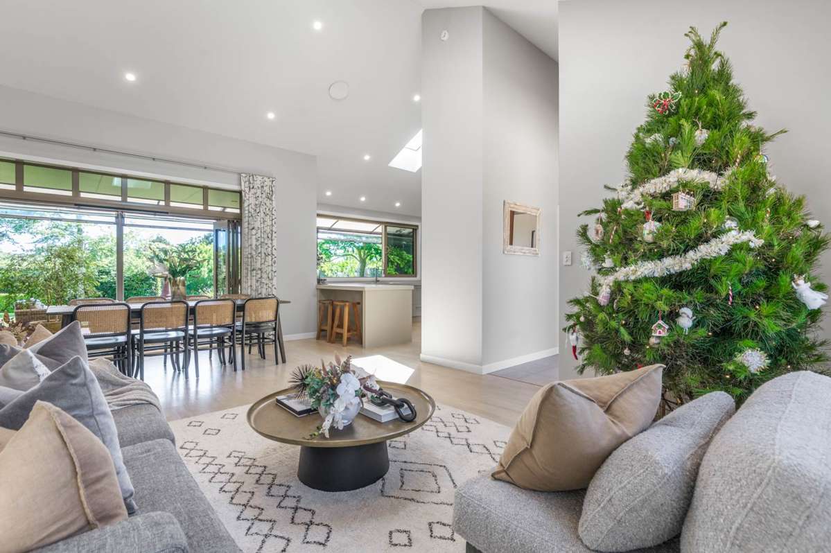 62 Medhurst Road North_3