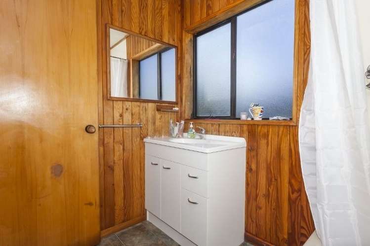 113b Ngati Pu Place Whangamata_18