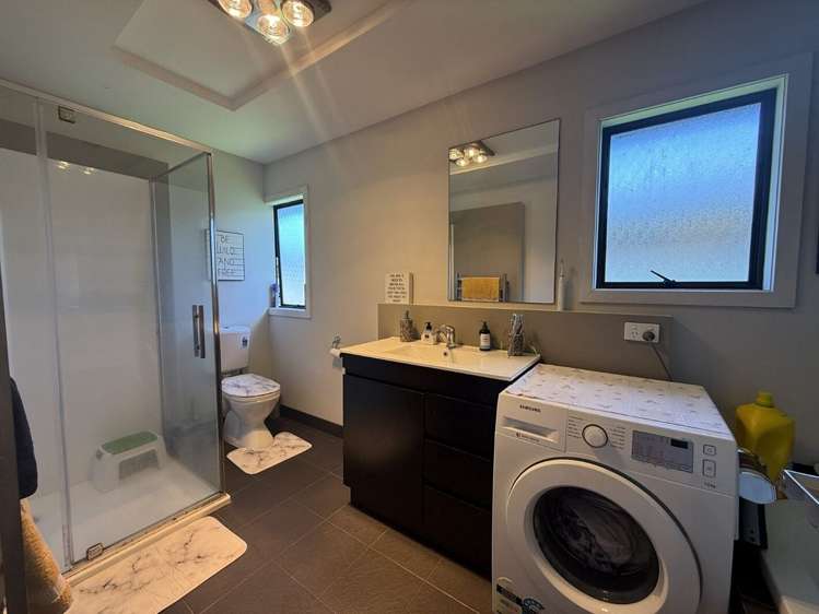 456A West Coast Road Glen Eden_11