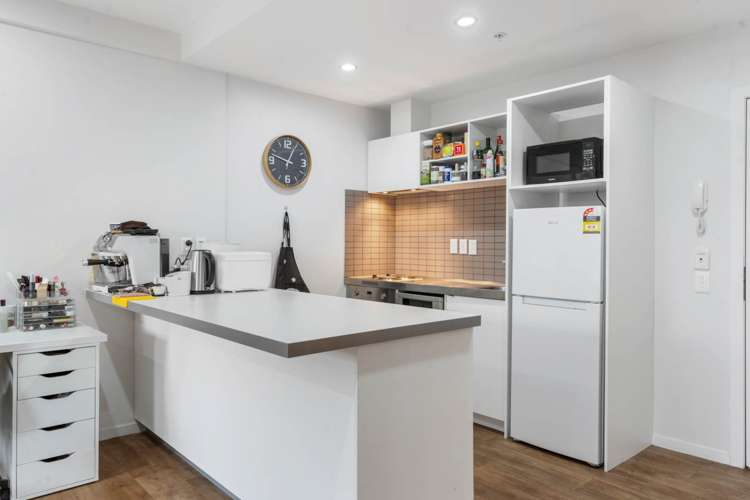 604/20 Mccrae Way New Lynn_5