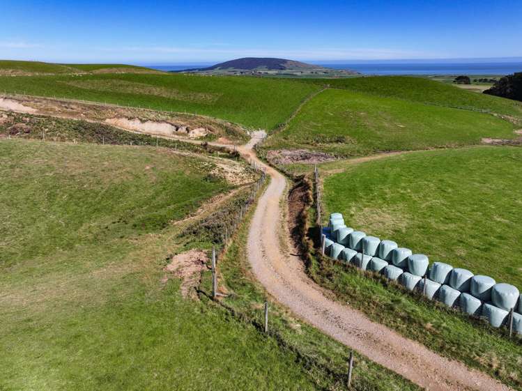 330 and 380 Falls Creek Road Orepuki_9