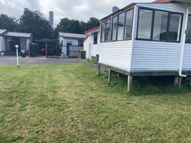 9/30 Gifford Avenue 10695_4