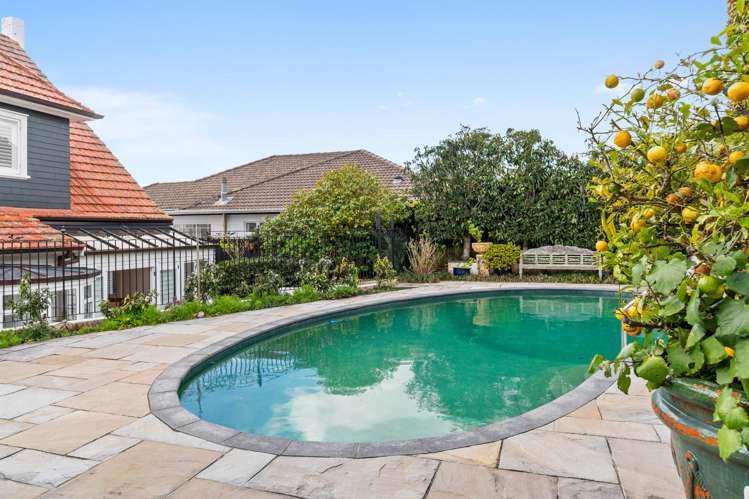 5 Arney Crescent Remuera_28