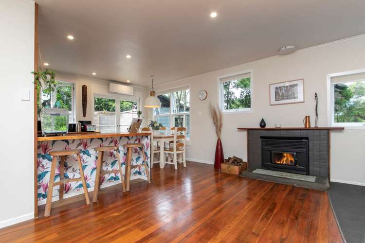 141 Woodlands Park Road Titirangi_8