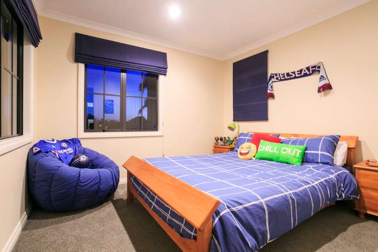 62 Admirals Court Drive Greenhithe_16