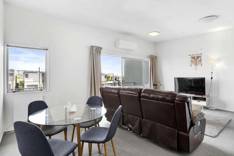 92/7 Kelvin Hart Drive East Tamaki_7
