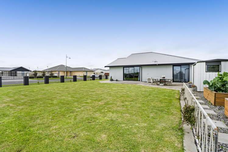 39 County Drive Hawera_15