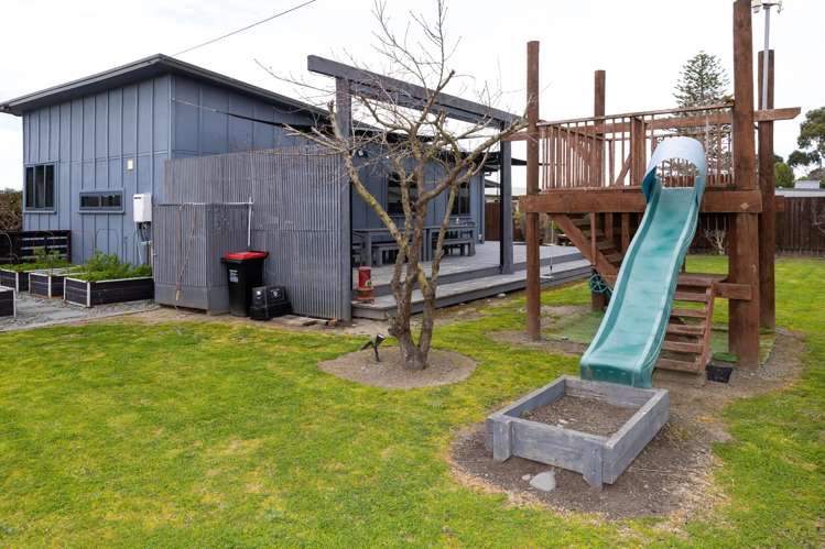 6 Domain Road Haumoana_24