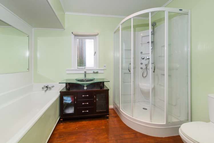 14 Kokiri Street Te Atatu South_22