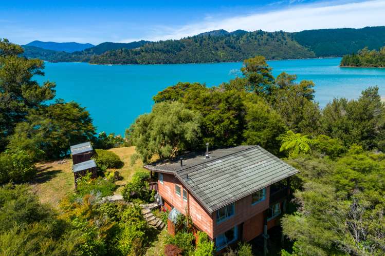 7141 Kenepuru Road Kenepuru Sound_0