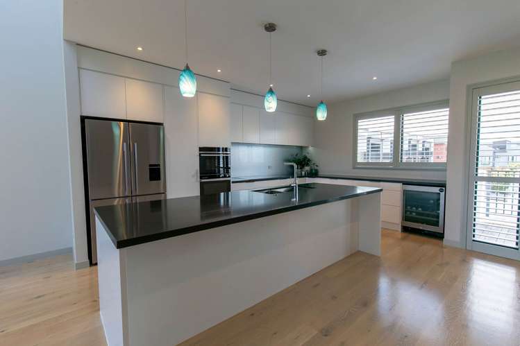 32 Catalina Bay Drive Hobsonville_9