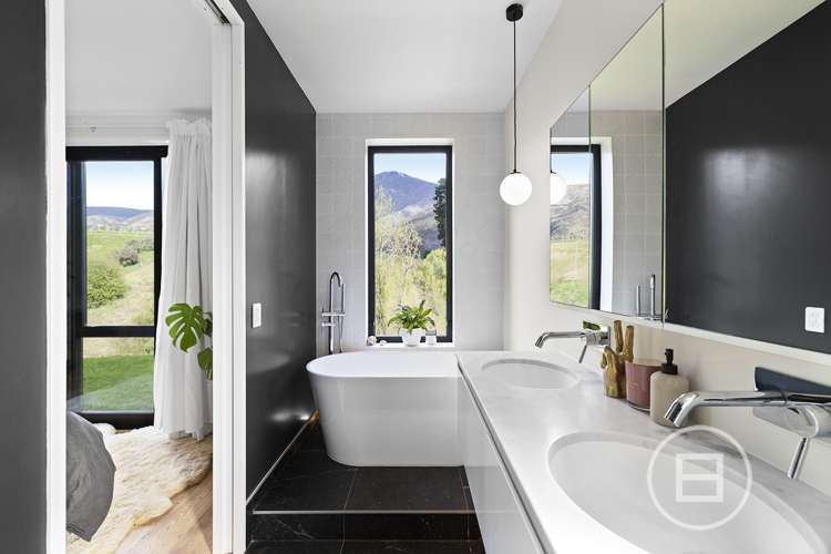 15 Lorne Street Dalefield/Wakatipu Basin_15