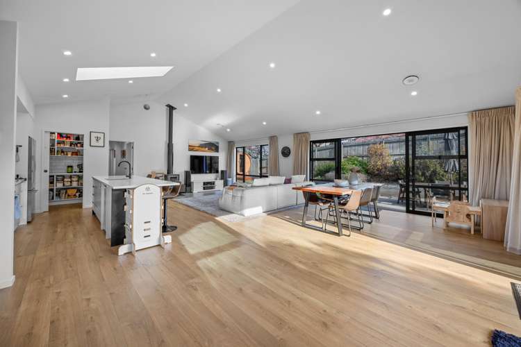 7 Hebbard Court Albert Town_10