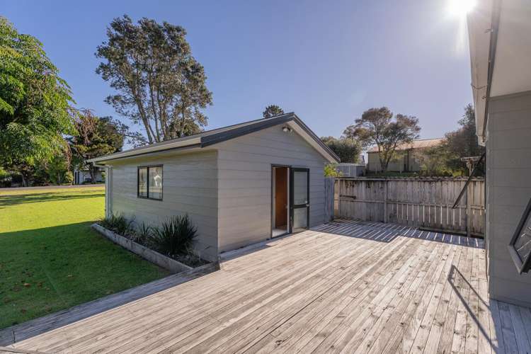 106 Fernhill Rise Matarangi_21