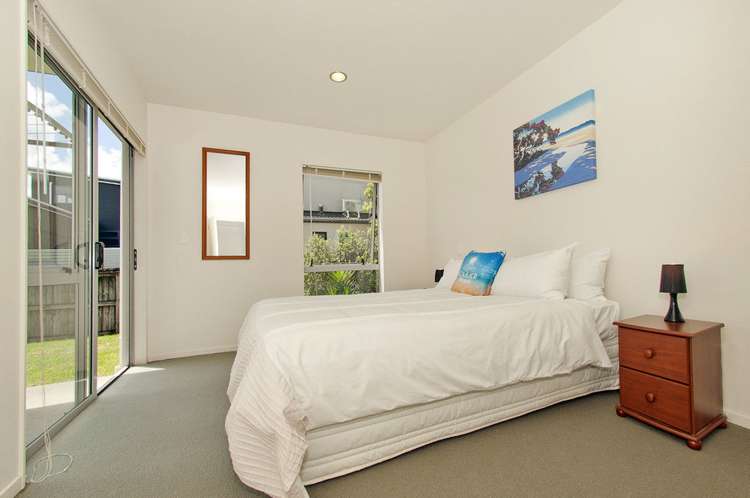 2/18 Eyre Street Whitianga_10