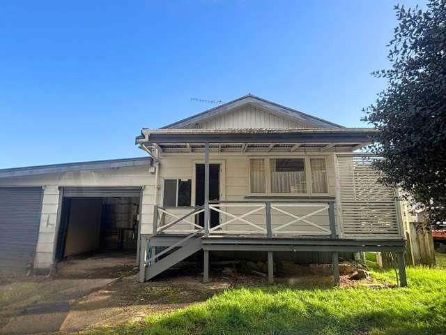 3 Bedroom in Kamo