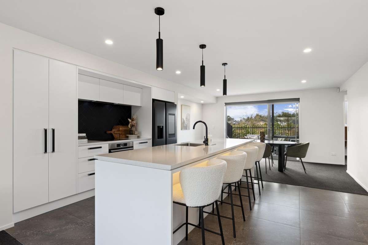 156 Metehau Street_5