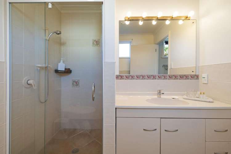 362 River Road Claudelands_28