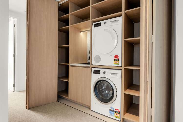 15 Kauri Point Drive Rototuna North_32