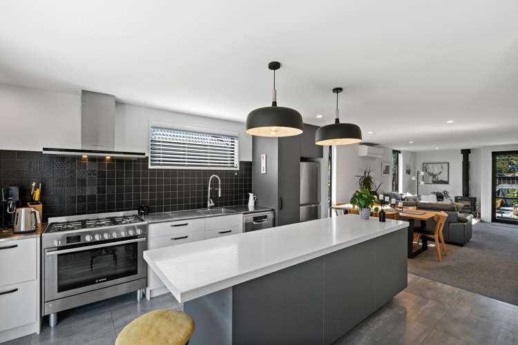 14 Glen Dene Crescent Wanaka_2