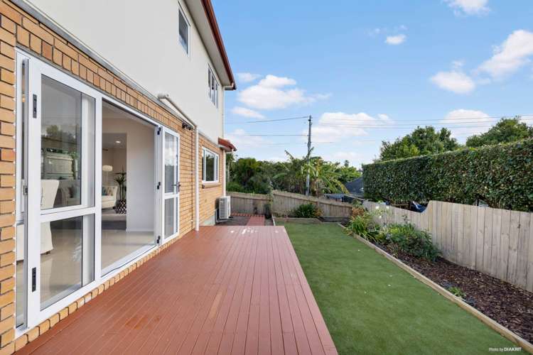 38 Carlton Street Hillsborough_20