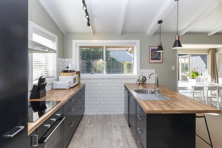 4 Swindells Road Waikuku Beach_2