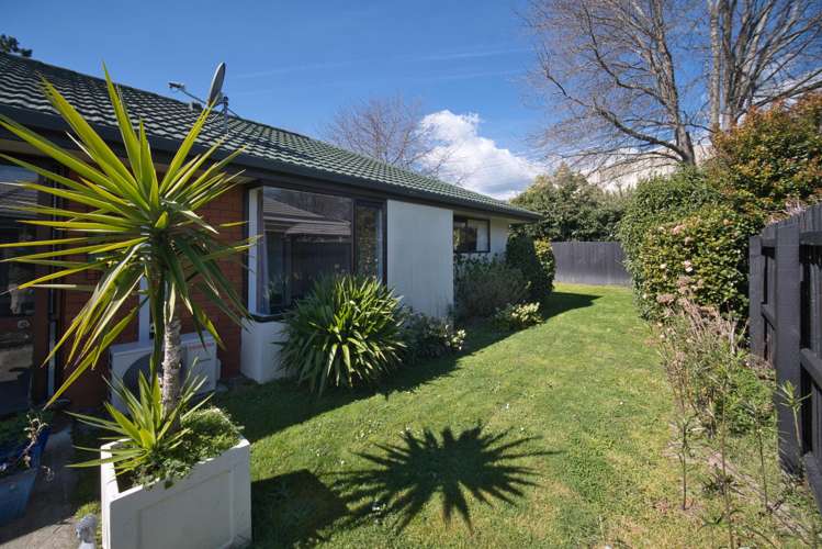 12 Wordsworth Place Stoke_14