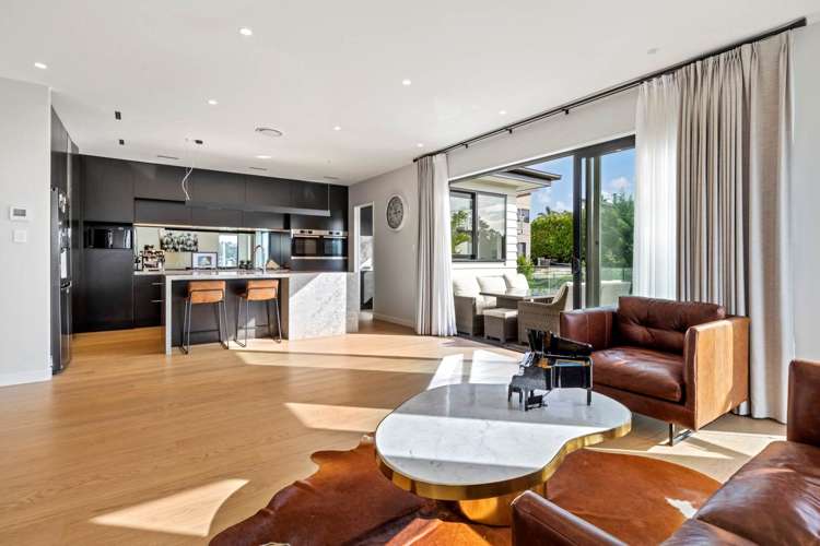 6 Richard Hill Close Fairview Heights_6