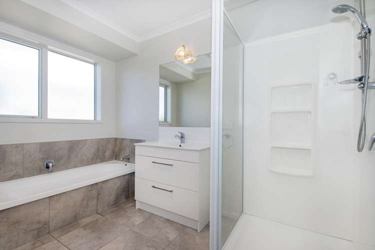 57 North Crest Drive Onerahi_11