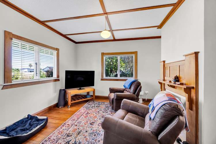 63 King Street Opunake_12