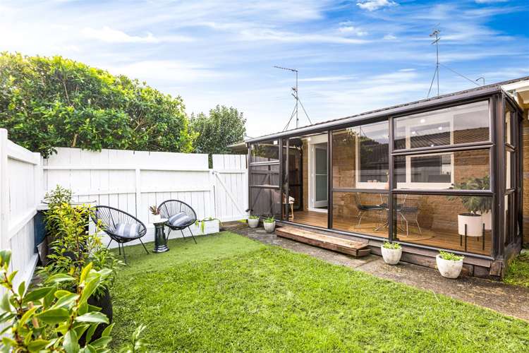 2/16 Dinglebank Road Mount Wellington_5