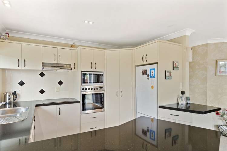 19 Denny Hulme Drive Mount Maunganui_9