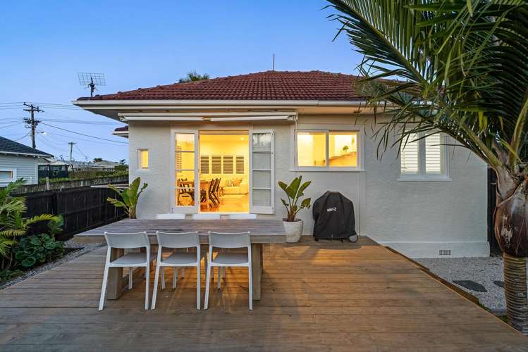 79 Astley Avenue New Lynn_16