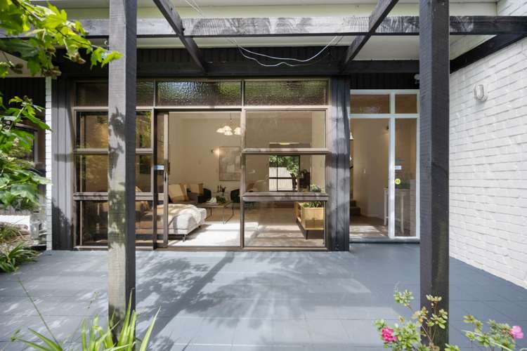 57 Hill Road Hill Park_8