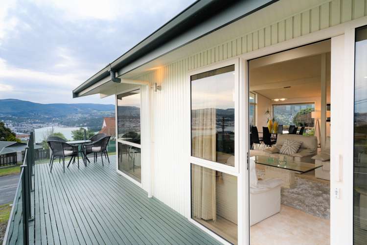 64 Scobie Road Waverley_17