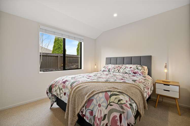 14 Eastfield Drive Lincoln_9