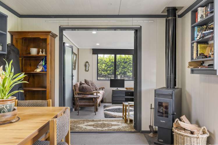 21 Tui Street Hilltop_22