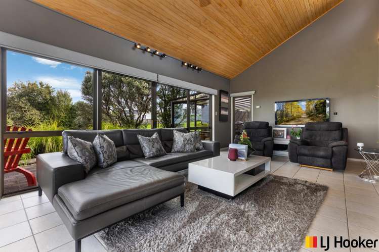 180 Carnoustie Drive Wattle Downs_12