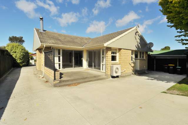 9 Longmuir Street Ilam_4