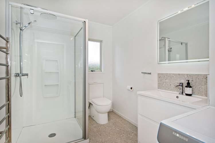 46 Ridgeway Drive Kamo_16