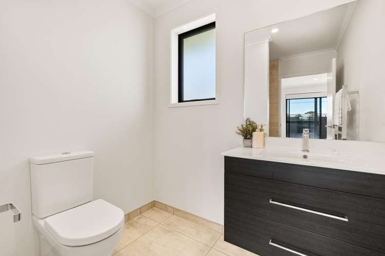 529 Mangorei Road Highlands Park_14