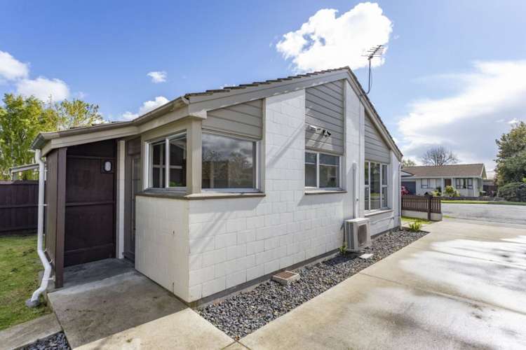 1/6 Quinton Place Bishopdale_22