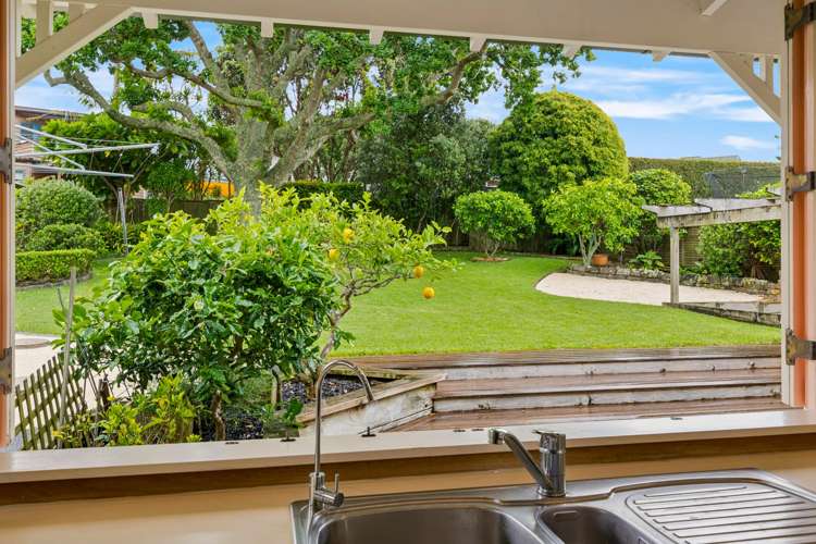 6 Seabreeze Road Narrow Neck_7