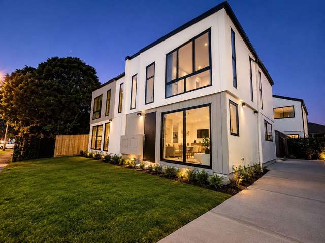 Modern Townhouses in Clendon Park ROSCOMMON Road