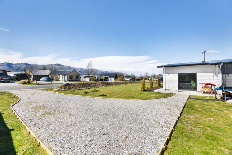 6 Little Maude Drive Lake Hawea_24